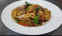 Tallarín Saltado Especial